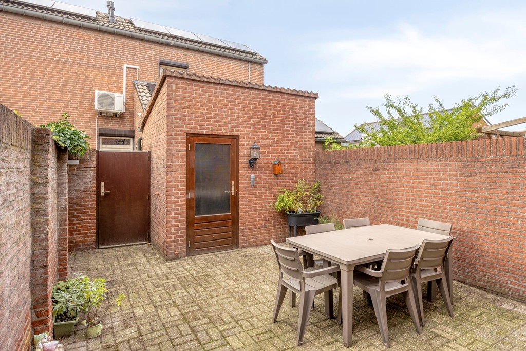 Echterstraat1106051GCMaasbrachtNL-29.jpg
