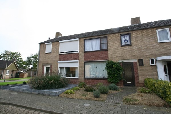 Kruchterstraat 72, Maasbracht