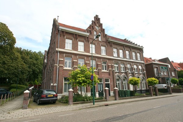 Heinsbergerweg 27, Roermond