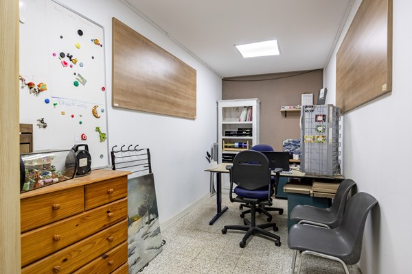 Medium property photo - Valge 23, 9965 PD Leens