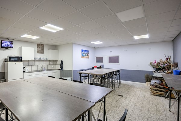 Medium property photo - Valge 23, 9965 PD Leens