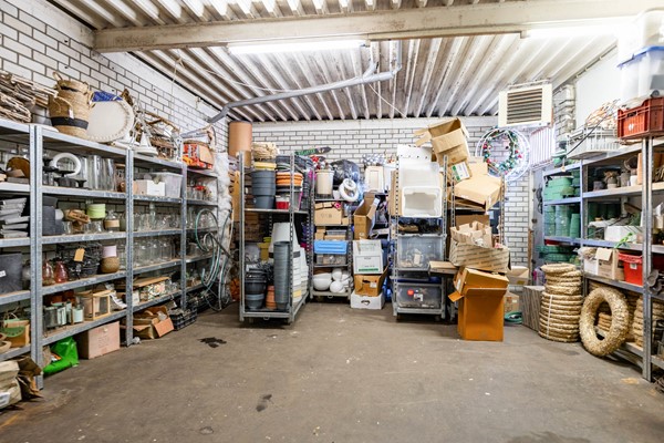 Medium property photo - Valge 23, 9965 PD Leens