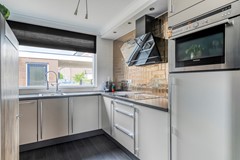 JanvanKanrede1052901TACapelleaandenIJsselNL-15.jpg
