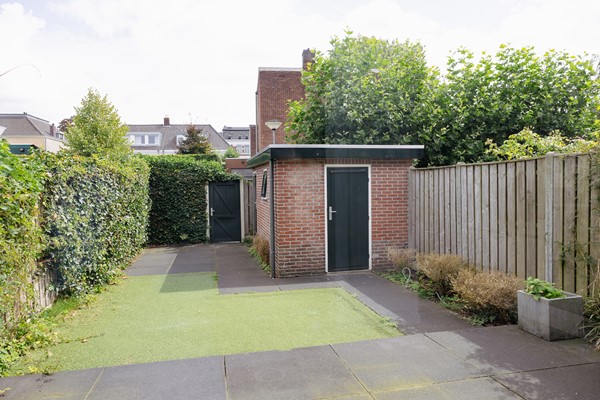 Medium property photo - Prins Frederiklaan 18, 4835 LE Breda