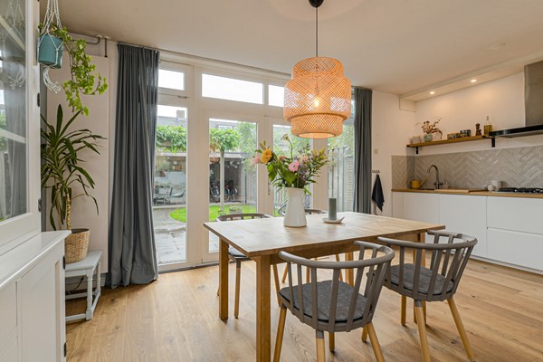 Foto - Te koop: Schrijnwerkerstraat 19, 4813 LV Breda