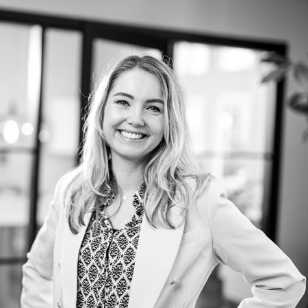     Mireille Oonk