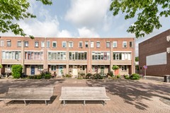 Te koop: Voor een volledig overzicht verwijzen wij u graag naar de digitale plattegronden, de foto's, de video en de eigen website van deze woning: kanaalnoord85d.nl