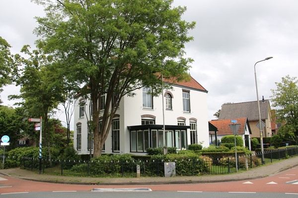 Voor een volledig overzicht verwijzen wij je graag naar de digitale plattegronden, de foto's, de video en de eigen website van deze woning: www.rijksstraatweg-101.nl