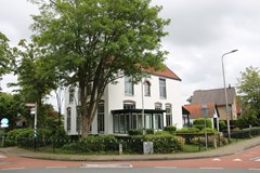Te koop: Voor een volledig overzicht verwijzen wij je graag naar de digitale plattegronden, de foto's, de video en de eigen website van deze woning: www.rijksstraatweg-101.nl