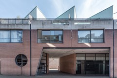 Te koop: Check nieuwstraat32B.nl voor fullscreen foto’s en relevante documentatie. 