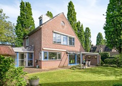 08959592_2.jpg