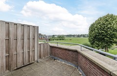 Balkon aangepast .JPG