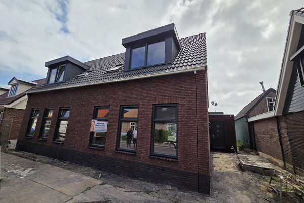 Te koop: Jouw droomhuis met in het hart van Den Oever!
