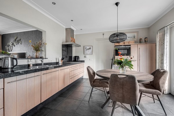 Medium property photo - Elst 3, 5386 KB Geffen