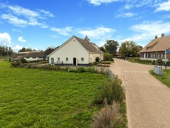 Elst 3, 5386 KB Geffen - 250924PZ116700.JPG