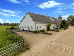 Elst 3, 5386 KB Geffen - 250924PZ116701.JPG