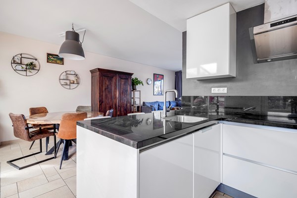 Foto - Te koop: Van Maanenstraat 88, 5344 KK Oss